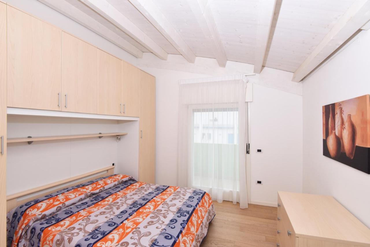 Residence Gianka - Agenzia Cocal Каорле Екстериор снимка