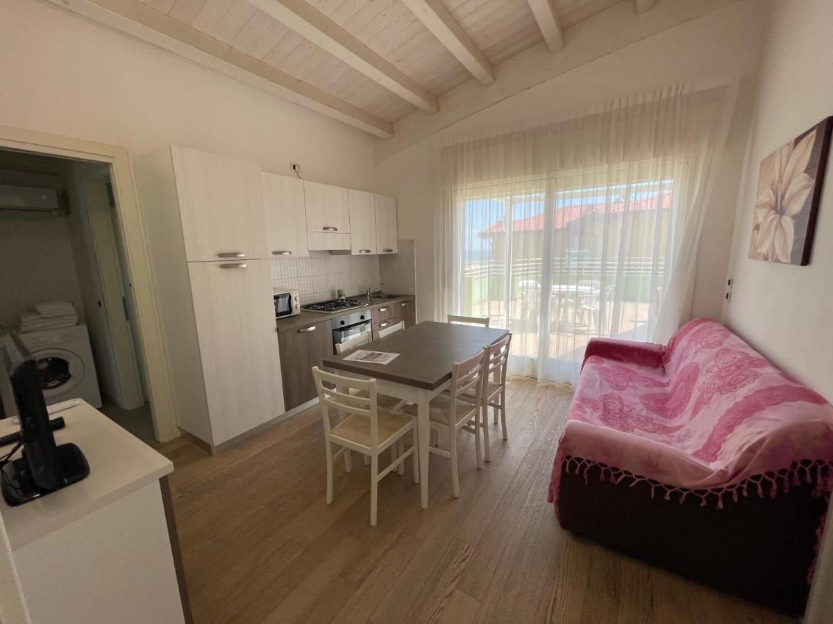 Residence Gianka - Agenzia Cocal Каорле Екстериор снимка