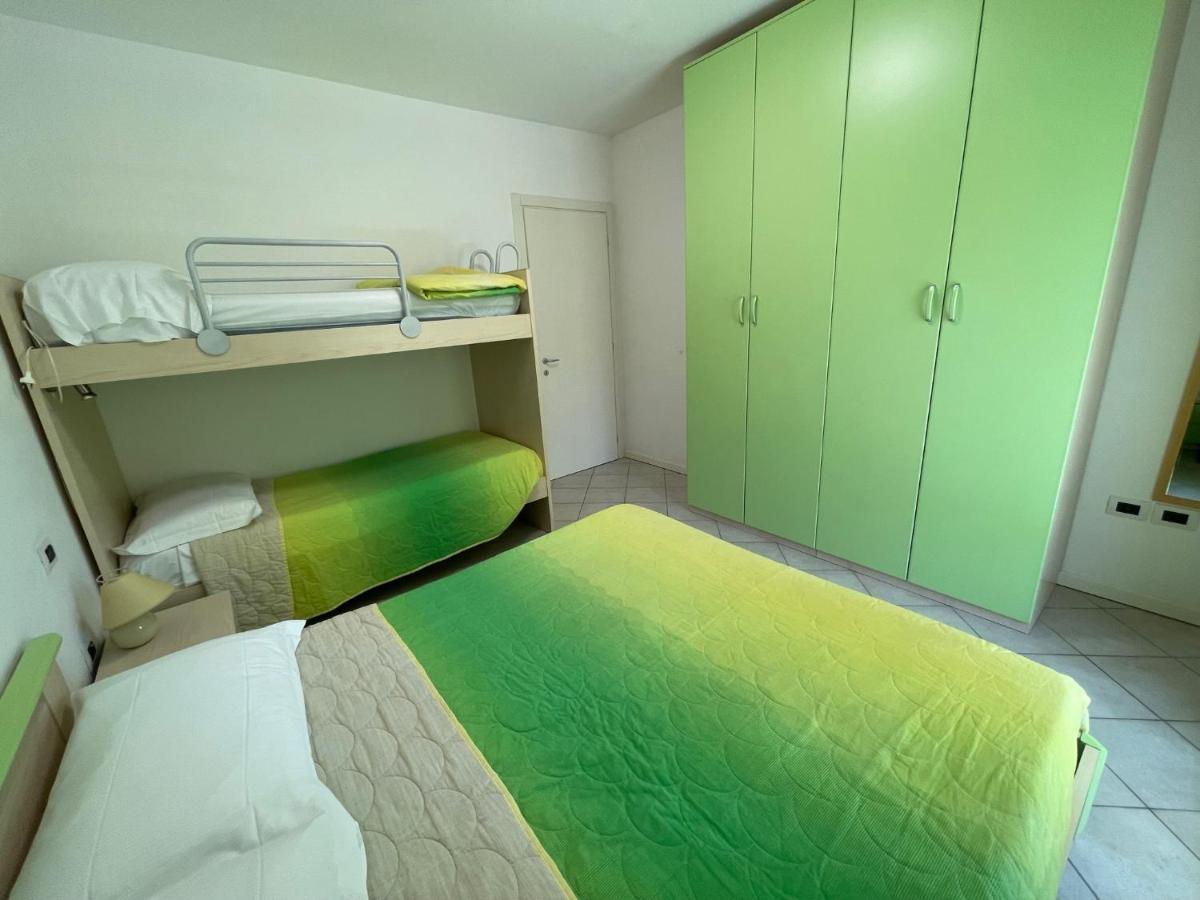 Residence Gianka - Agenzia Cocal Каорле Екстериор снимка