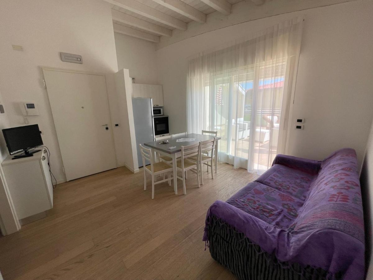 Residence Gianka - Agenzia Cocal Каорле Екстериор снимка