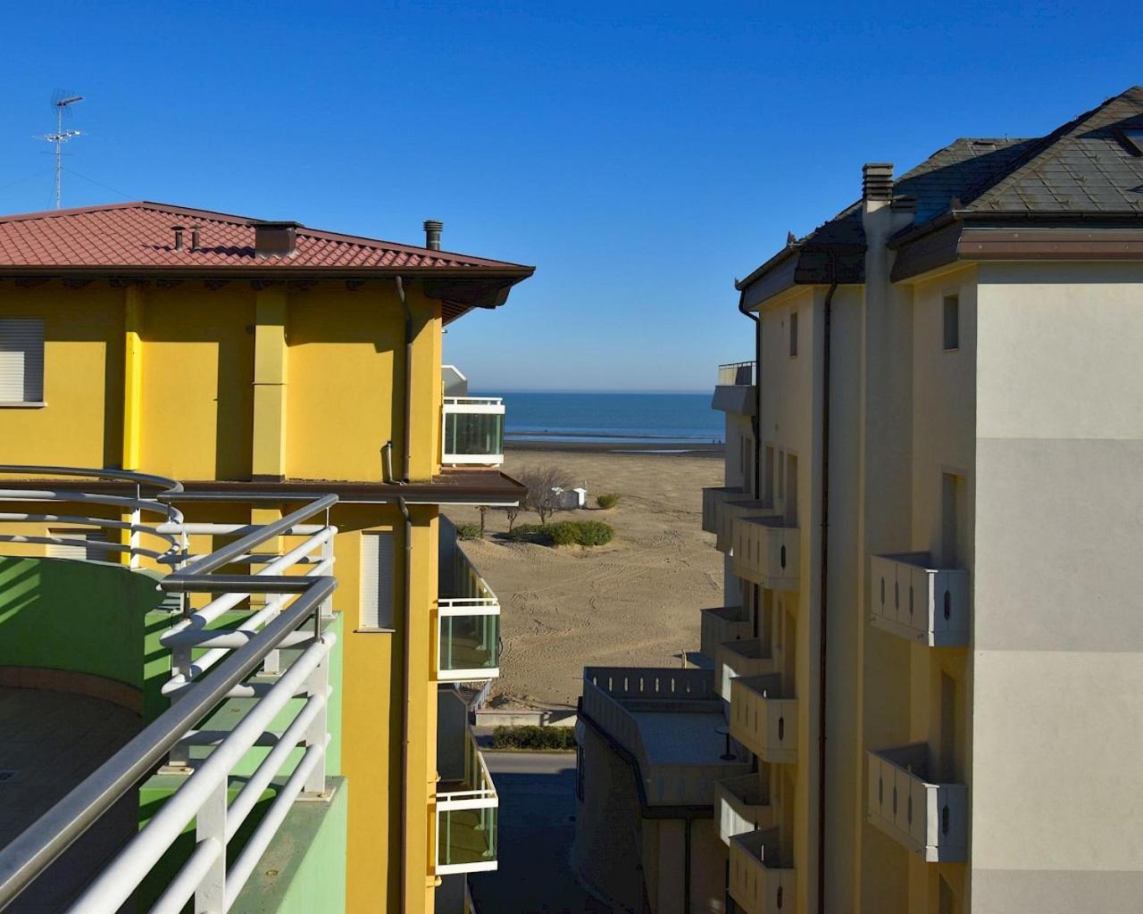 Residence Gianka - Agenzia Cocal Каорле Екстериор снимка